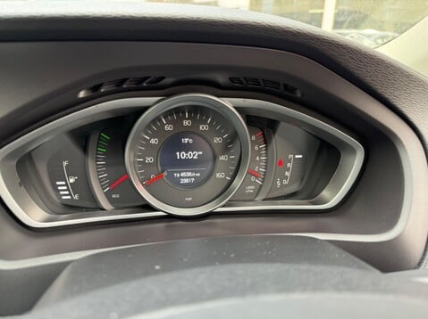 Volvo V40 T2 MOMENTUM NAV PLUS 80