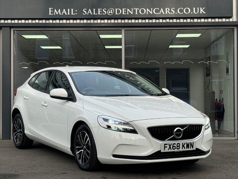 Volvo V40 T2 MOMENTUM NAV PLUS