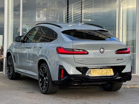 BMW X4 M40D MHEV 7