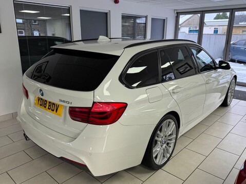 BMW 3 Series 320I M SPORT TOURING 5