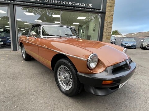 MG MGB ROADSTER 13