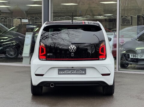 Volkswagen Up GTI 6