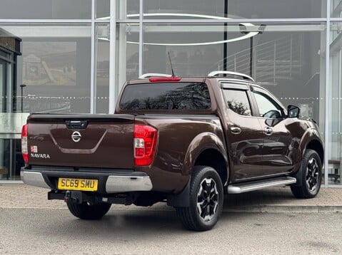 Nissan Navara 2.3 dCi Tekna 4WD Euro 6 (s/s) 4dr 9