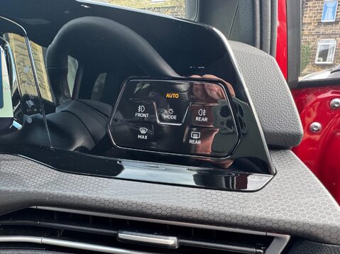 Volkswagen Golf GTD TDI DSG 70