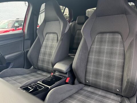 Volkswagen Golf GTD TDI DSG 97