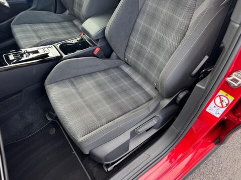 Volkswagen Golf GTD TDI DSG 99
