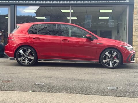 Volkswagen Golf GTD TDI DSG 16