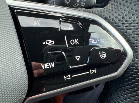 Volkswagen Golf GTD TDI DSG 83