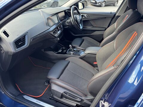 BMW 1 Series 120D SPORT 25