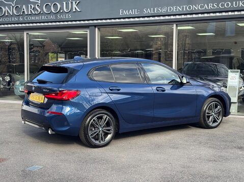 BMW 1 Series 120D SPORT 10