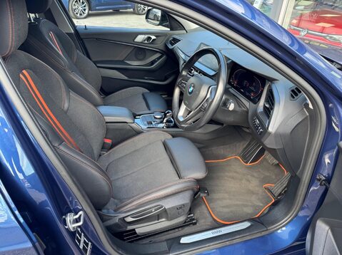 BMW 1 Series 120D SPORT 13