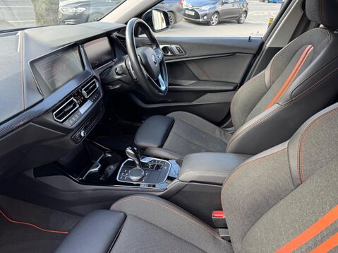 BMW 1 Series 120D SPORT 21