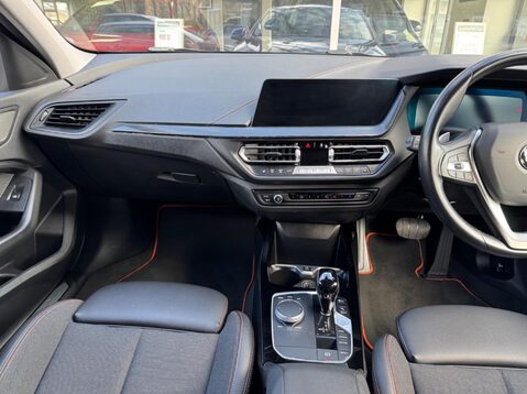 BMW 1 Series 120D SPORT 42