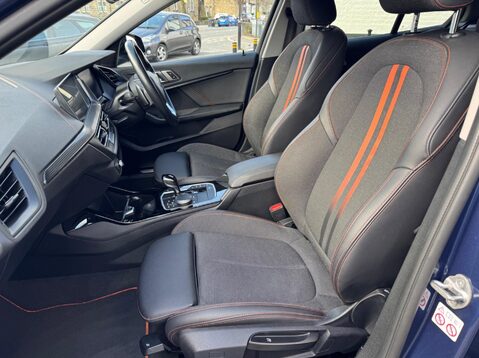 BMW 1 Series 120D SPORT 23