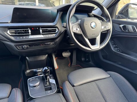BMW 1 Series 120D SPORT 41