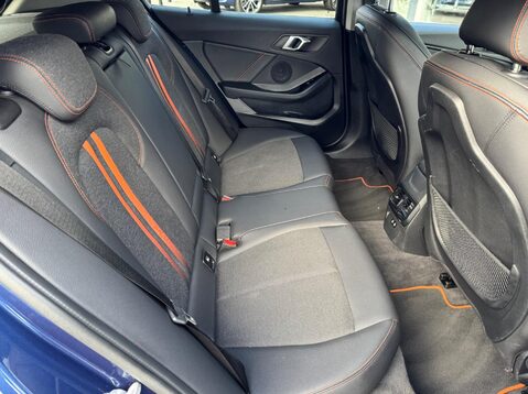 BMW 1 Series 120D SPORT 45