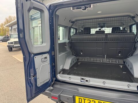 Ineos Grenadier STATION WAGON 13