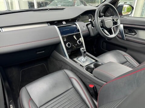 Land Rover Discovery Sport URBAN EDITION MHEV 36