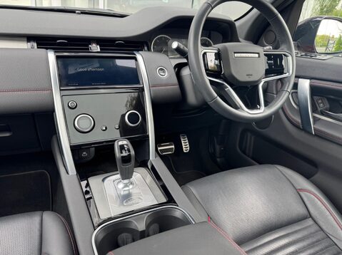 Land Rover Discovery Sport URBAN EDITION MHEV 33