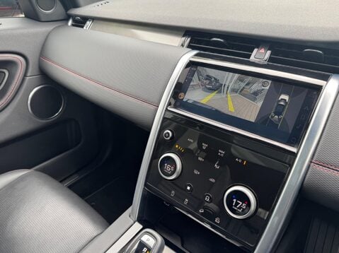 Land Rover Discovery Sport URBAN EDITION MHEV 17