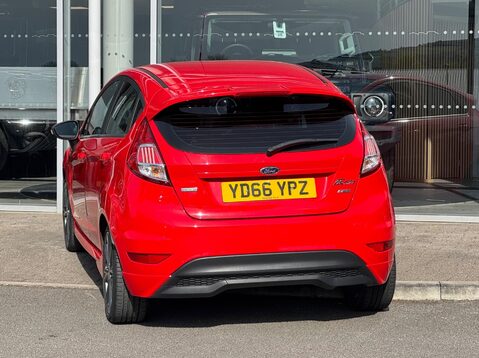 Ford Fiesta ST-LINE 7