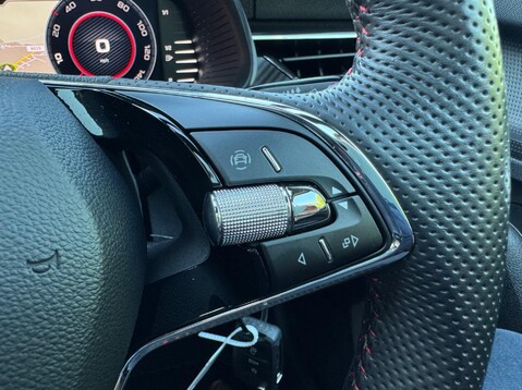Skoda Kamiq MONTE CARLO TSI DSG 19