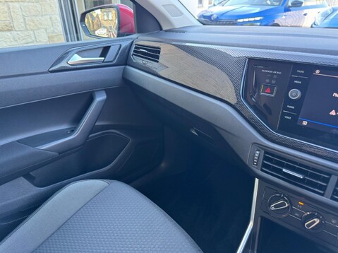 Volkswagen Polo LIFE 46