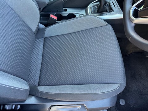 Volkswagen Polo LIFE 50