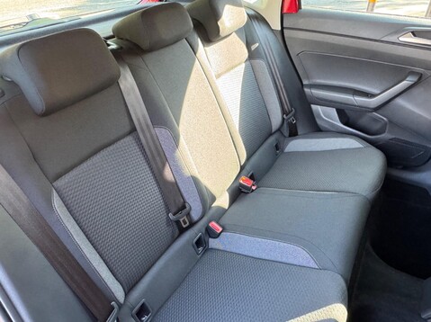 Volkswagen Polo LIFE 55