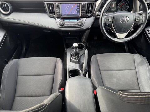 Toyota Rav4 D-4D BUSINESS EDITION TSS 14