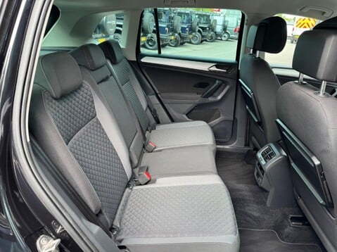 Volkswagen Tiguan SE NAV TDI BMT 4MOTION 44
