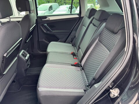 Volkswagen Tiguan SE NAV TDI BMT 4MOTION 46
