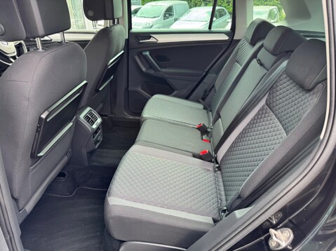 Volkswagen Tiguan SE NAV TDI BMT 4MOTION 47