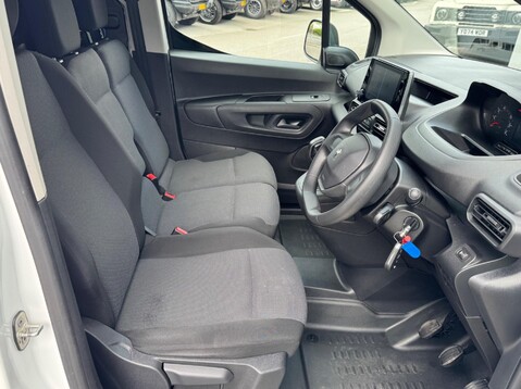 Peugeot Partner BLUEHDI PROFESSIONAL PREMIUM L1 12