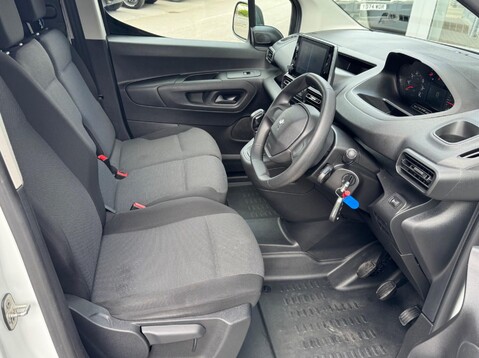 Peugeot Partner BLUEHDI PROFESSIONAL PREMIUM L1 13
