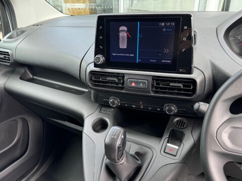 Peugeot Partner BLUEHDI PROFESSIONAL PREMIUM L1 16