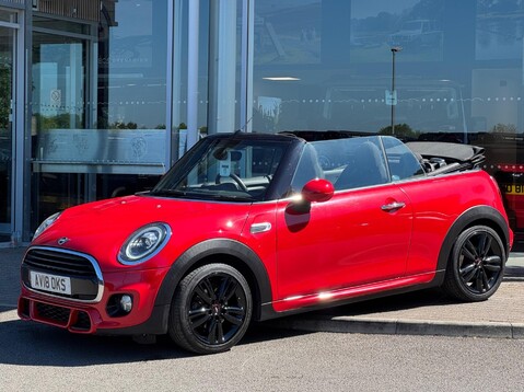 Mini Convertible COOPER 6