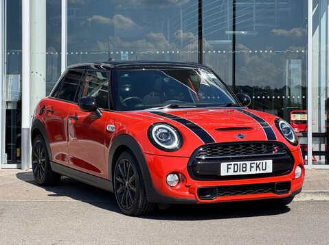 Mini Hatch COOPER S 1