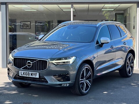 Volvo XC60 T5 R-DESIGN PRO AWD 4