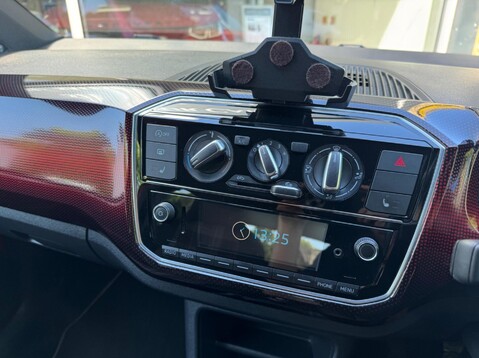 Volkswagen Up UP GTI 24