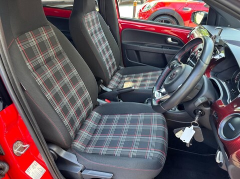 Volkswagen Up UP GTI 30