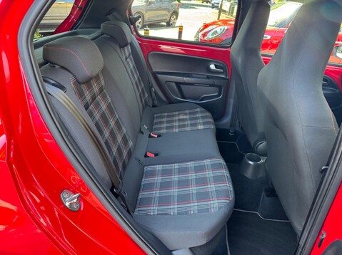 Volkswagen Up UP GTI 40