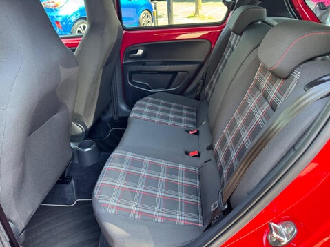 Volkswagen Up UP GTI 44