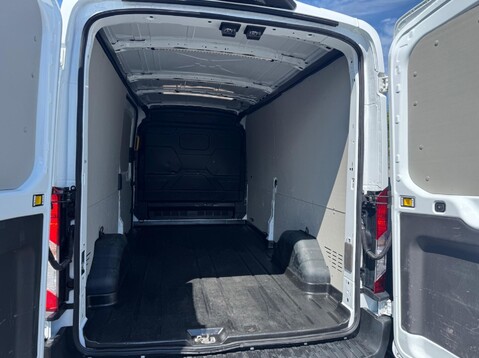Ford Transit 350 LIMITED P/V ECOBLUE 31