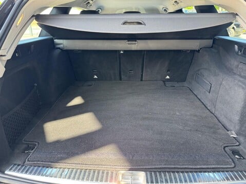 Mercedes-Benz E Class E 220 D SE 4