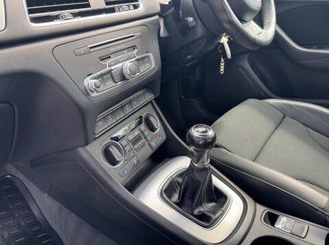 Audi Q3 TFSI S LINE 12