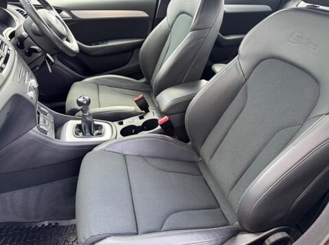 Audi Q3 TFSI S LINE 16