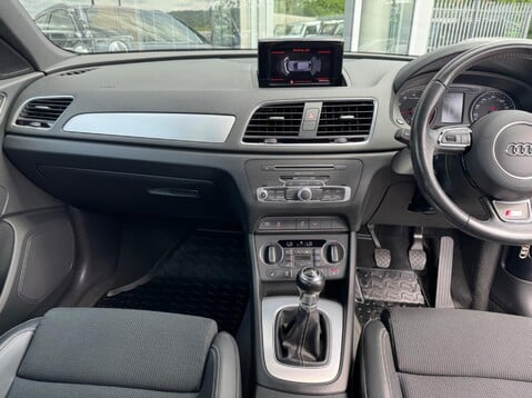 Audi Q3 TFSI S LINE 26