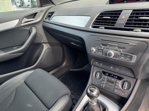 Audi Q3 TFSI S LINE 37