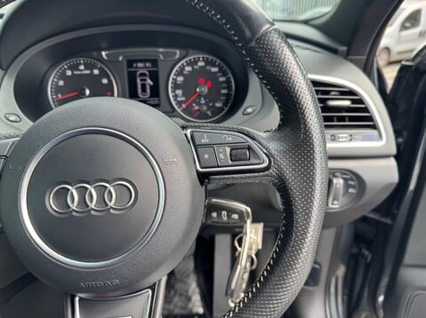 Audi Q3 TFSI S LINE 39